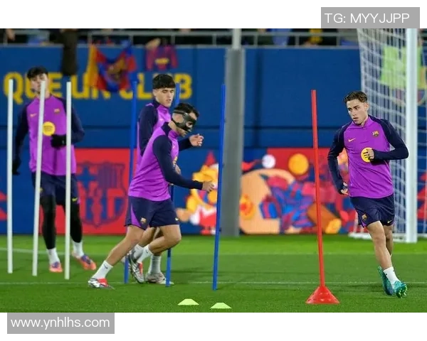 成都足球队在城市联赛中的耐力表现分析与点评